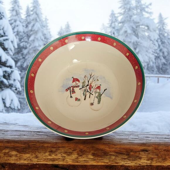 Set of 4 Snowman Christmas Bowls Red Green Trim Holiday Winter Scene 7" Diameter - Picture 1 of 2